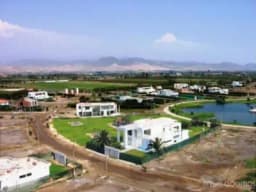 REMATO TERRENO EN CONDOMINIO DE PLAYA COSTA DEL CAMPO.