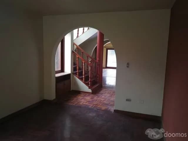 VENDO HERMOSA CASA  AV. CASUARINAS SURCO — foto 9