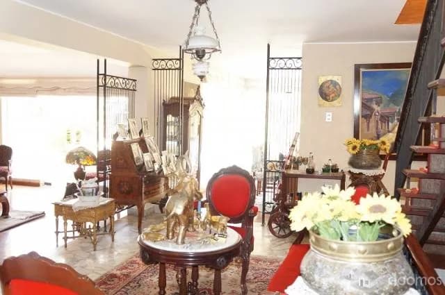 CASA  CERCA DE AV. ENCALADA Y CASUARINAS — foto 10