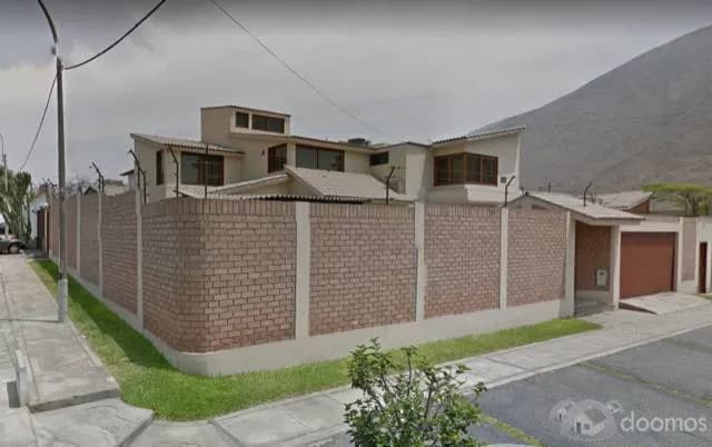 Venta Casa Las Lagunas de la Molina — foto 1
