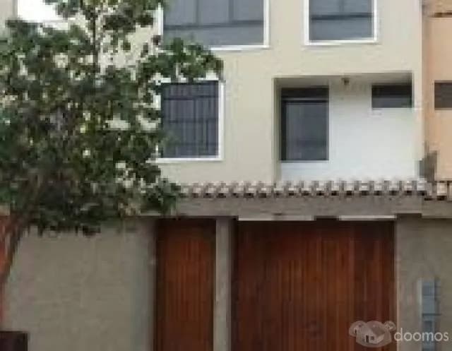 Linda Casa de 3 Pisos San Borja — foto 1