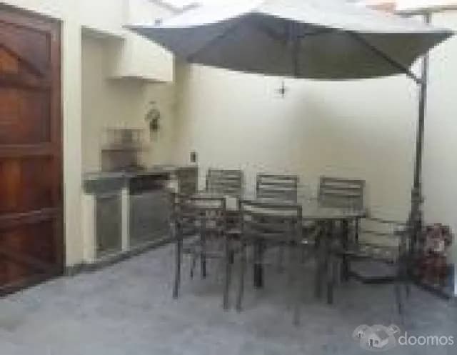 Linda Casa de 3 Pisos San Borja — foto 4