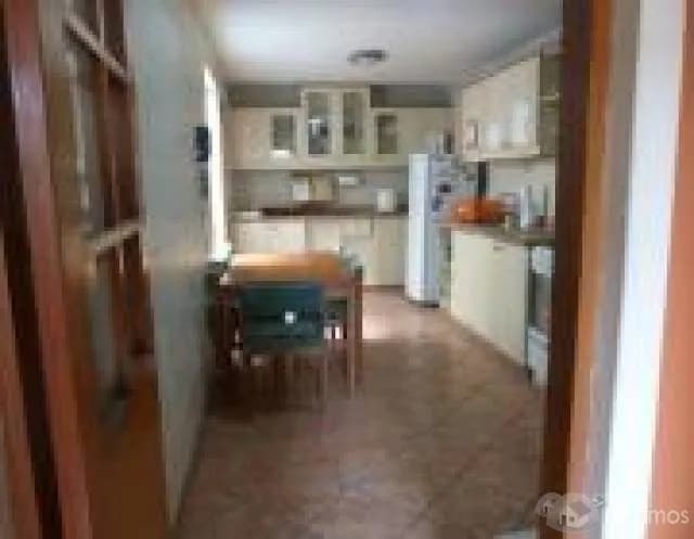 Linda Casa de 3 Pisos San Borja — foto 6