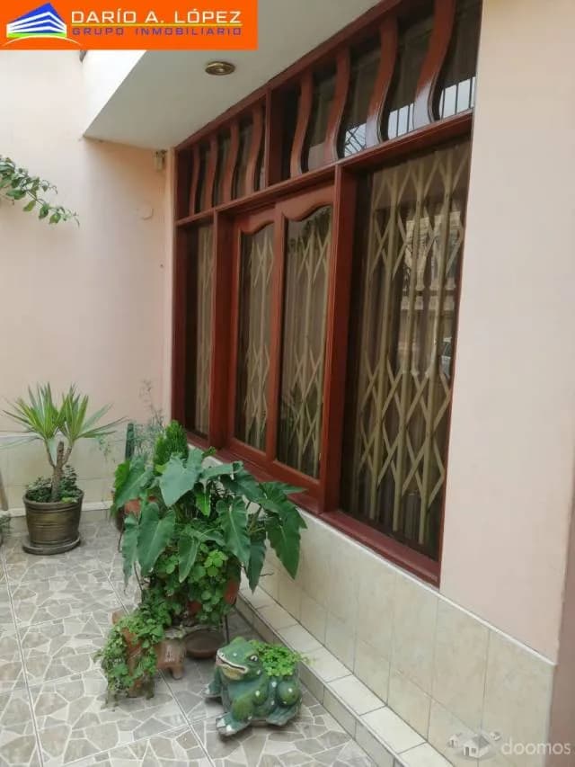 VENTA DE CASA EN LOS OLIVOS. — foto 2