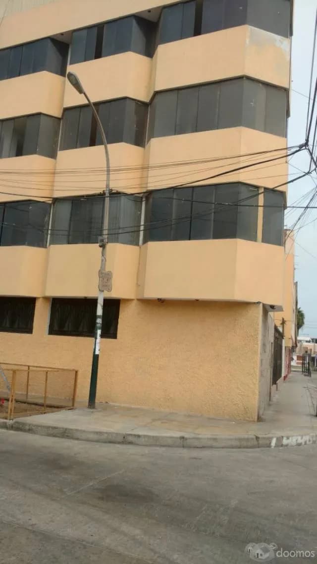VENTA DE DEPARTAMENTO EN MANUEL RAYGADA 126 — foto 3