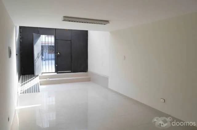 Alquiler Tienda comercial de estreno — foto 5
