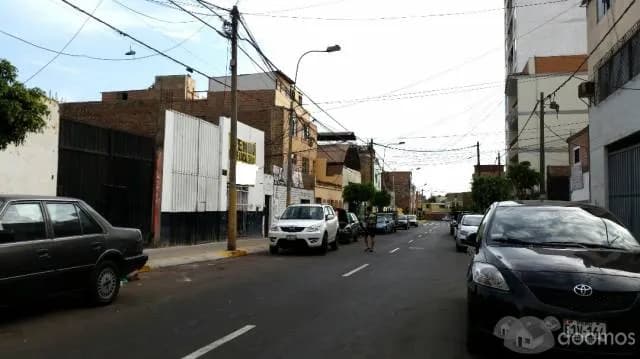 GRAN OPORTUNIDAD LOCAL COMERCIAL 360M2 — foto 2
