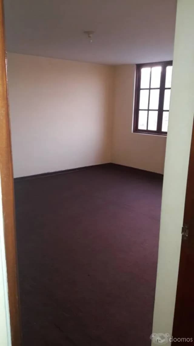 AMPLIO DEPARTAMENTO EN SAN BORJA — foto 4