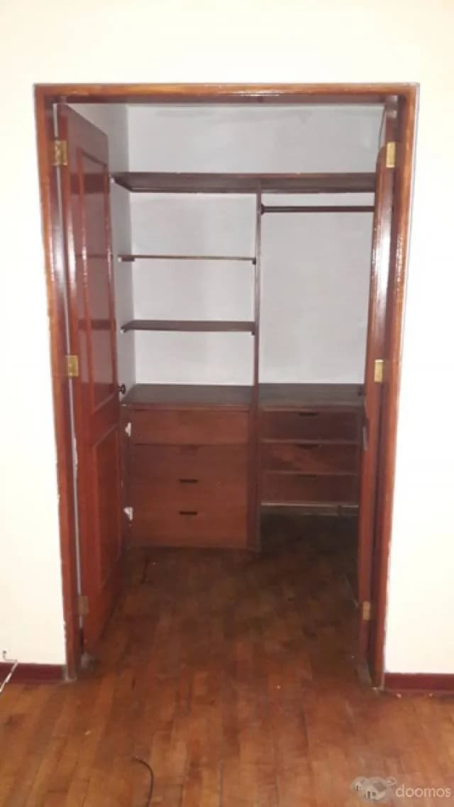 AMPLIO DEPARTAMENTO EN SAN BORJA — foto 8