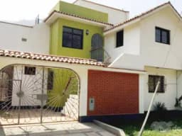 VENDO CASA 2 PISOS CONDOMINIO PRIVADO LOS GIRASOLES - CHOSICA