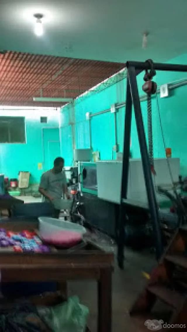 OCASIÓN VENTA LOCAL COMERCIAL/INDUSTRIAL Y DPTOS. — foto 7