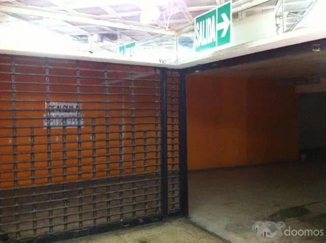 ALQUILER LOCAL COMERCIAL CERCADO DE LIMA JR DE LA UNIÓN Cdra. 8 — foto 2