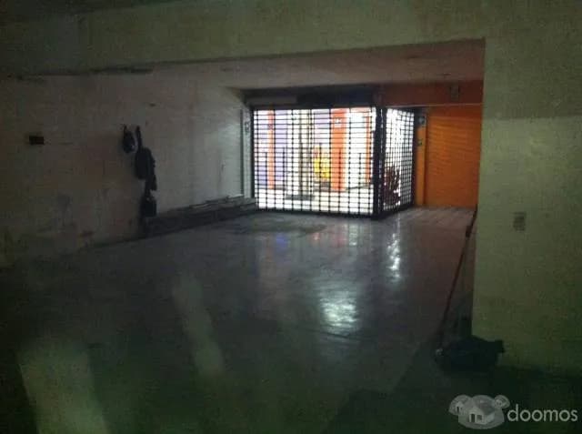 ALQUILER LOCAL COMERCIAL CERCADO DE LIMA JR DE LA UNIÓN Cdra. 8 — foto 4