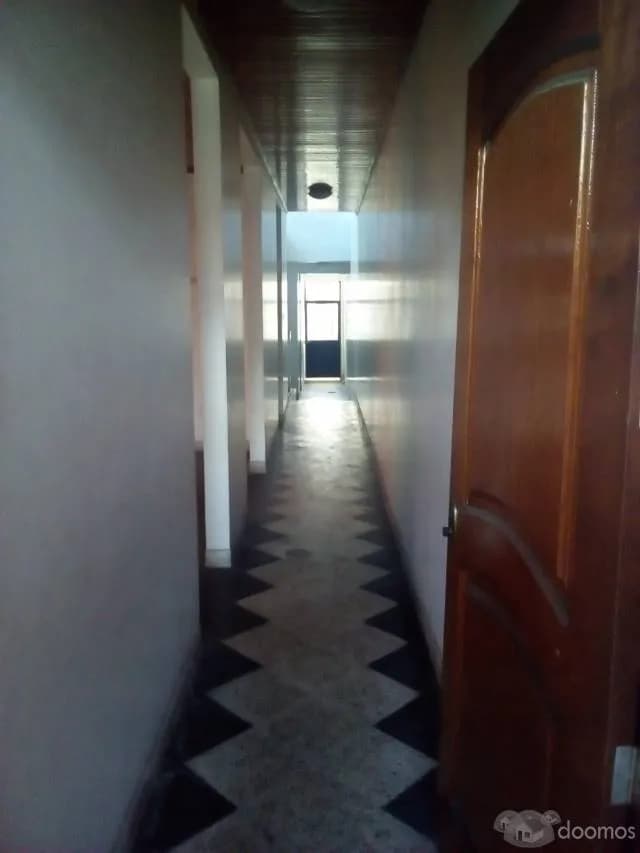 SE VENDE CASA CON PISCINA — foto 5