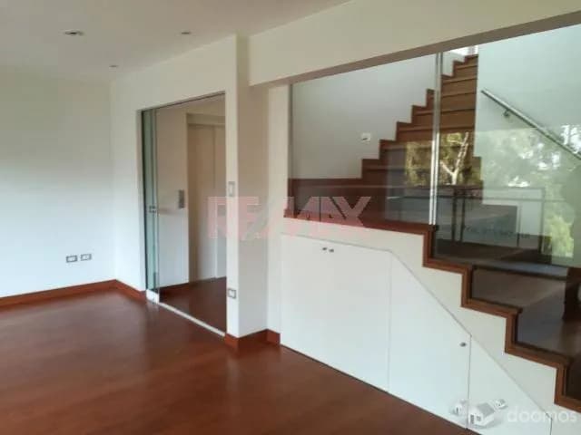VENTA DE LINDO DEPARTAMENTO DUPLEX SAN ISIDRO — foto 2