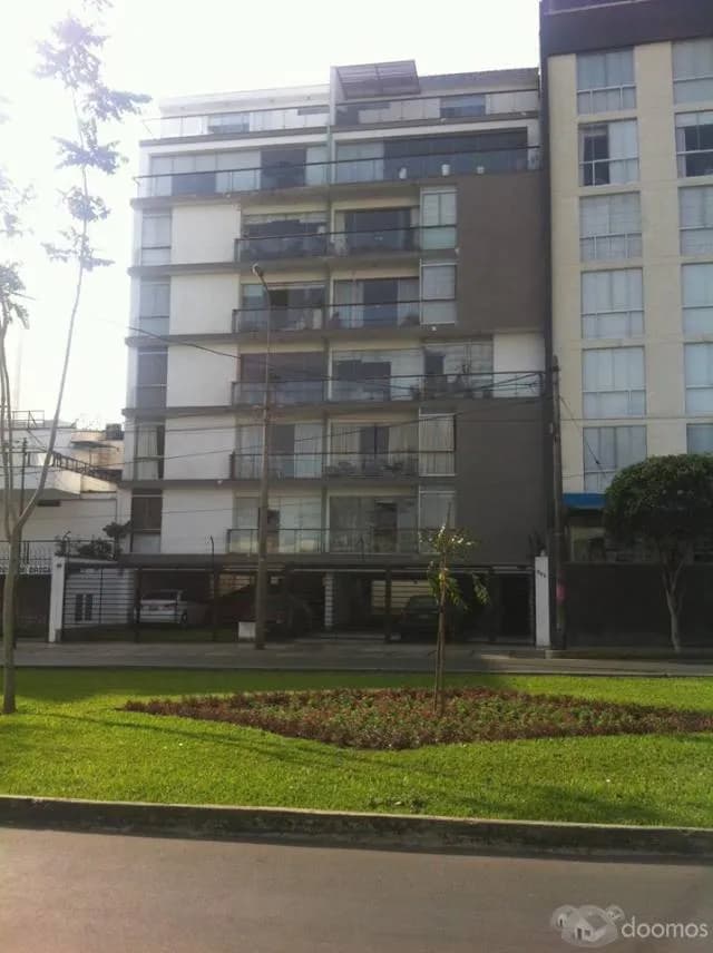 MIRAFLORES ALQUILO PRECIOSO PENTHOUSE DÚPLEX — foto 1