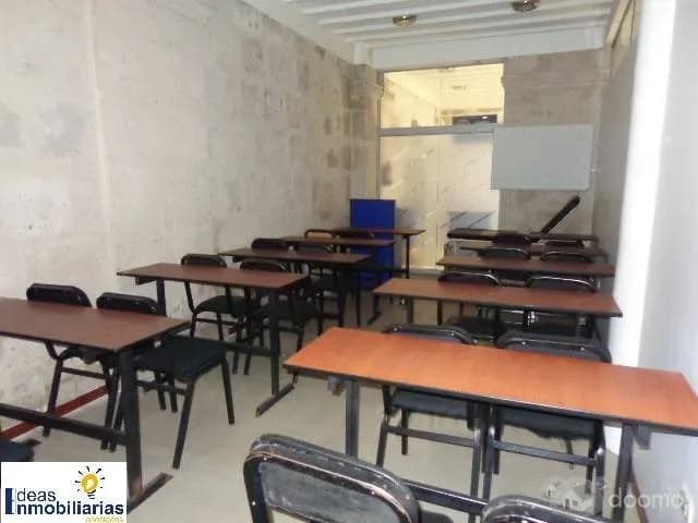 VENDO AMPLIA CASONA EN EL CENTRO DE LA CIUDAD — foto 7