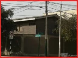 Se remata linda y amplia casa de madera de 116 m2.