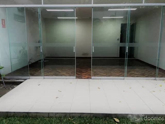 Alquilo Céntrica Oficina en San Borja — foto 6