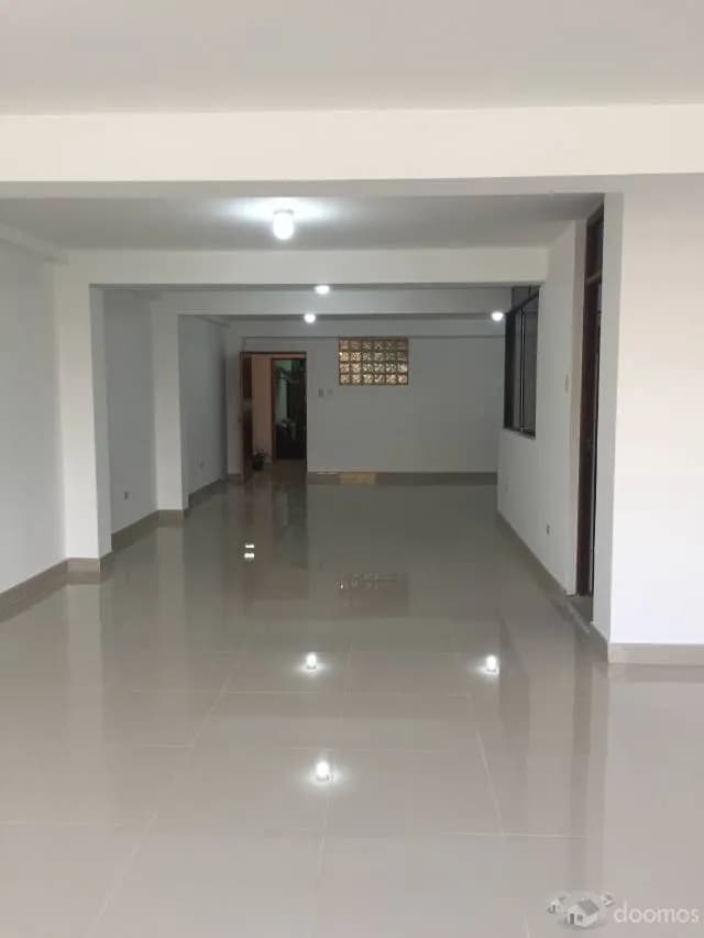oficinas modernas en edificio inteligente — foto 1