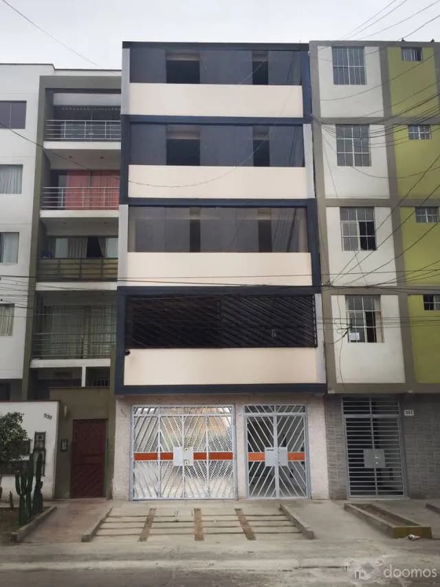 oficinas modernas en edificio inteligente — foto 2