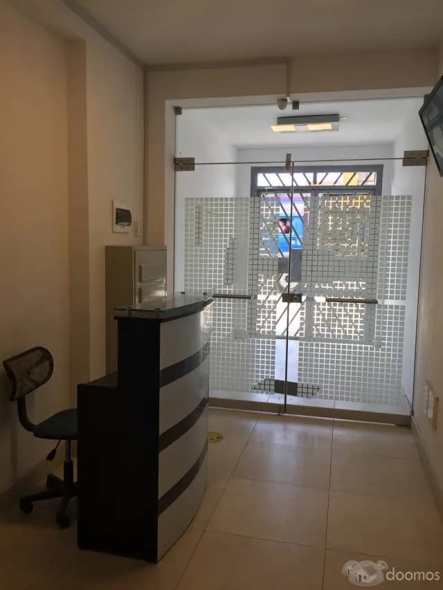 oficinas modernas en edificio inteligente — foto 7