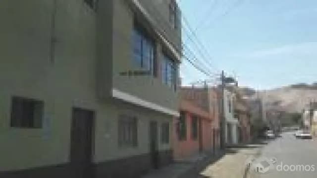 VENDO CASA DE 3 PISOS CENTRO DE MOQUEGUA — foto 3