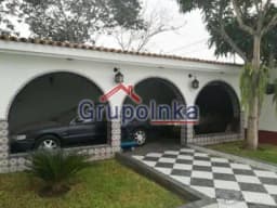BELLÍSIMA CASA EN RESIDENCIAL MONTERRICO