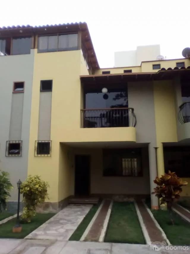 Preciosa casa en venta en condominio — foto 1