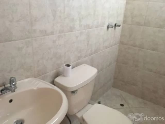 Vendo Lindo Departamento en 2do Piso en La Molina — foto 7