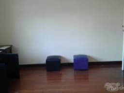 alquilo OFICINA ADMINISTRATIVA a puerta cerrada