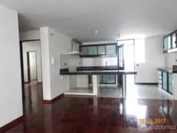 Alquiler Dpto en Miraflores Excelente Ubicación (cdra 3 Av. La Paz):  2 Dorm 3 Baños