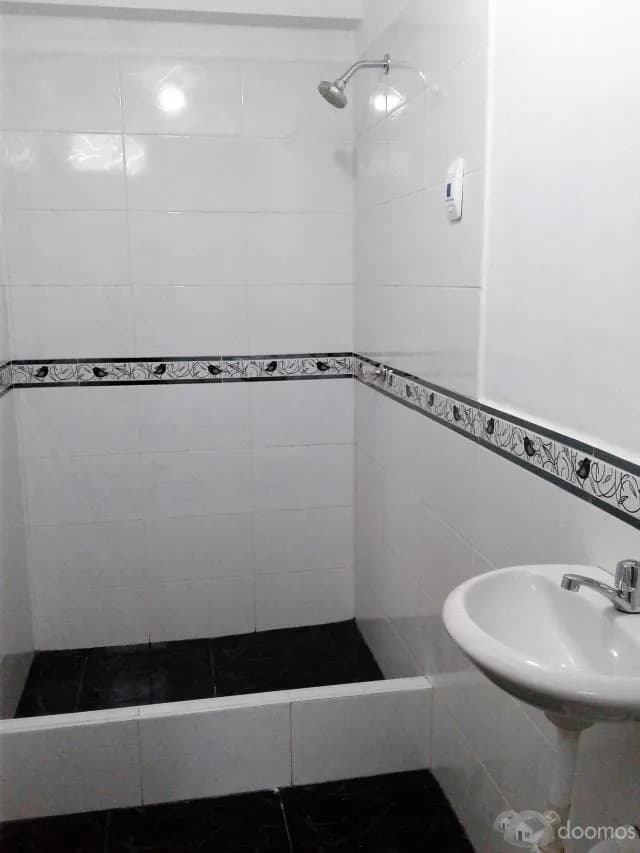 ALQUILO HABITACION CON BAÑO PROPIO — foto 3