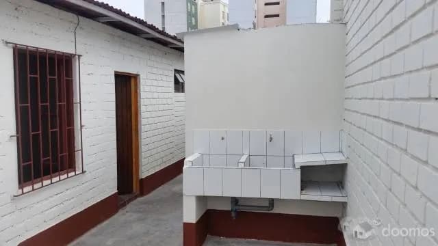San Miguel Habitacion 10m2 S/.450 Inc Servicio Opc Amoblado — foto 4