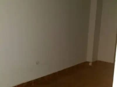 Alquiler de local SUPER CENTRICO- PLAZA BOLOGNESI- BREÑA