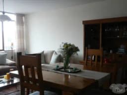 VENDO DEPARTAMENTO CON AMBIENTES AMPLIOS, CÉNTRICO, VISTA A LA CALLE Y RODEADO DE 4 PARQUES
