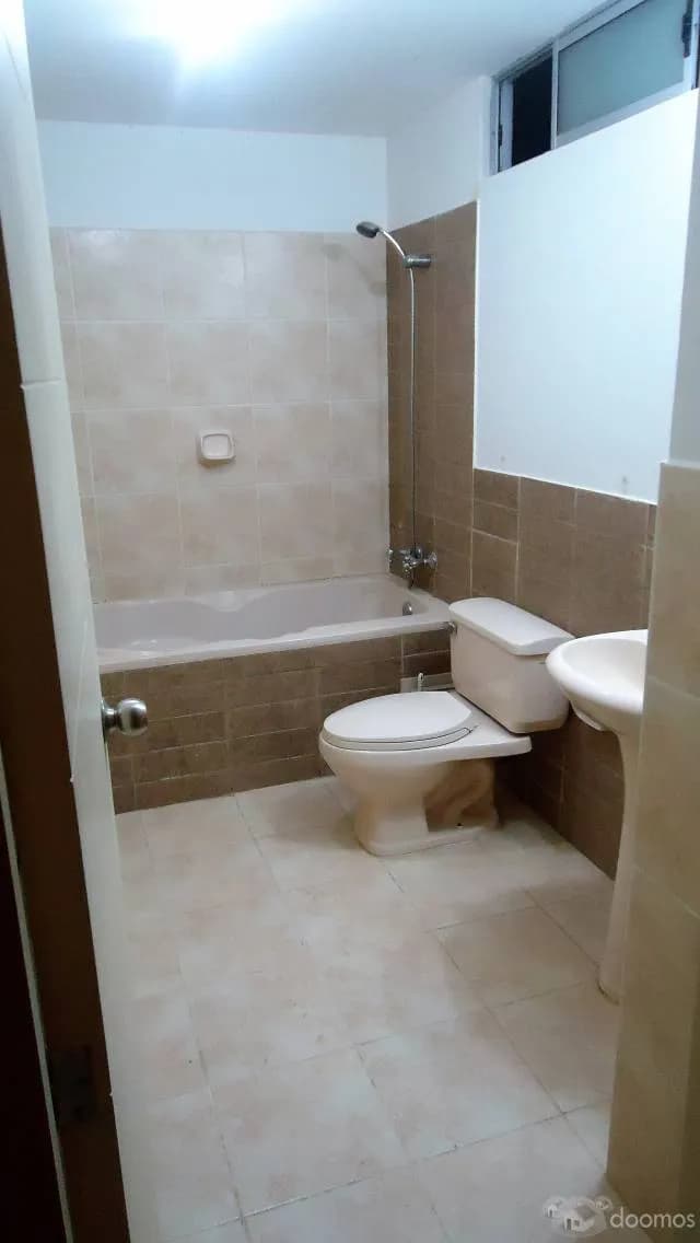 Amplio Departamento Monterrico — foto 8