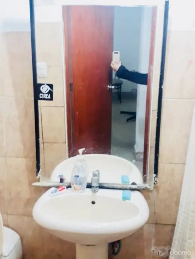 RENTO CASA CON TIENDA — foto 7