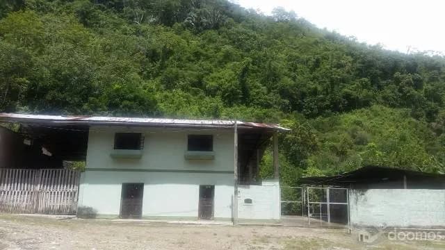 SE REMATA   CASA DE CAMPO EN EL CORAZÓN DE LA SELVA CENTRAL — foto 1