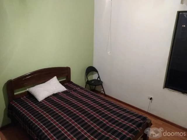 SE ALQUILA DEPARTAMENTO CÉNTRICO Y AMOBLADO — foto 4