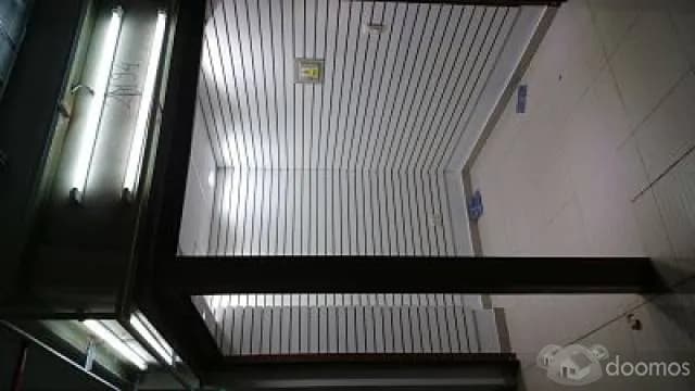 Tiendas de Centro Comercial Malvinas Plaza — foto 2
