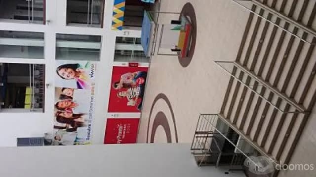Tiendas de Centro Comercial Malvinas Plaza — foto 3
