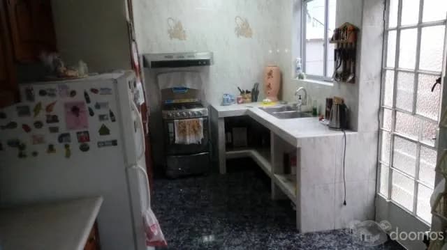 SE VENDE AMPLIA Y HERMOSA CASA — foto 4