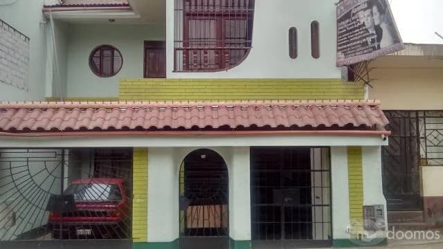 VENDO LINDA CASA — foto 2