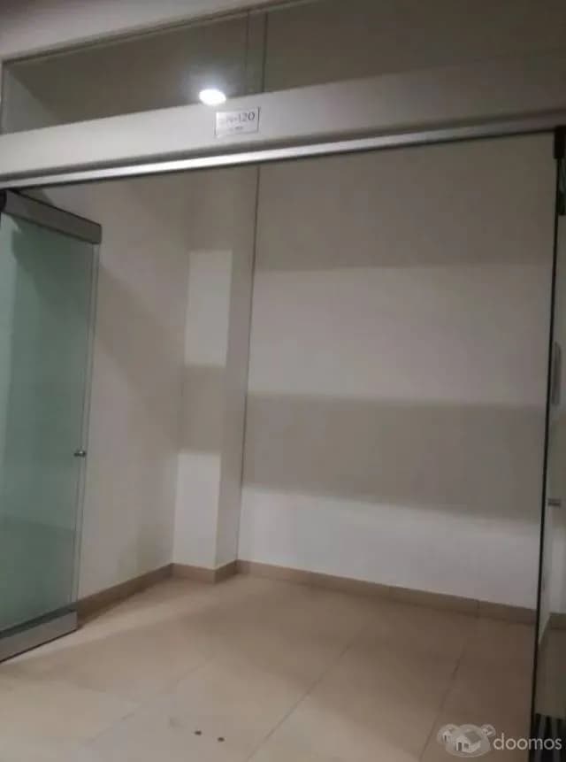 Locales centro comercial victoria — foto 1