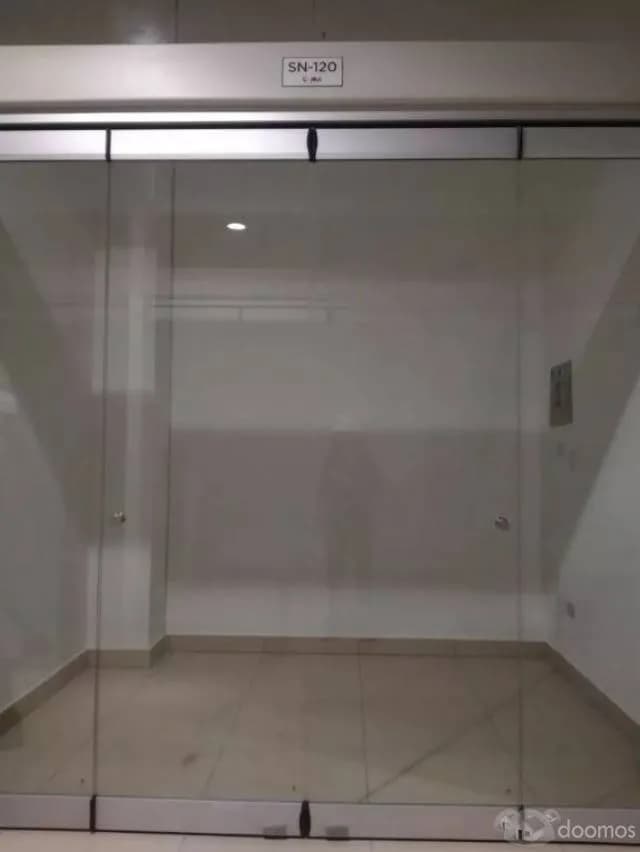 Locales centro comercial victoria — foto 2
