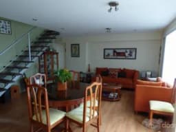 vendo hermoso departamento en Surco linda zona frente al parque.
