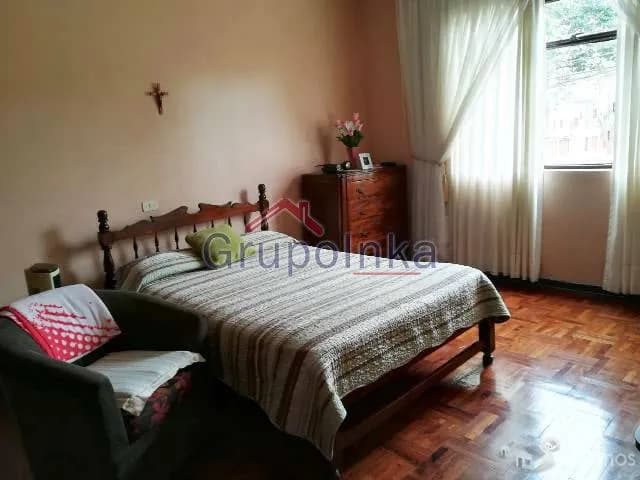 LINDA CASA FRENTE A PARQUE EN SAN MIGUEL — foto 12