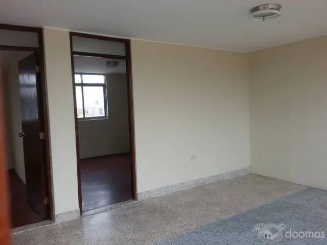 ALQUILER OFICINA / MINI DEPARTAMENTO — foto 3
