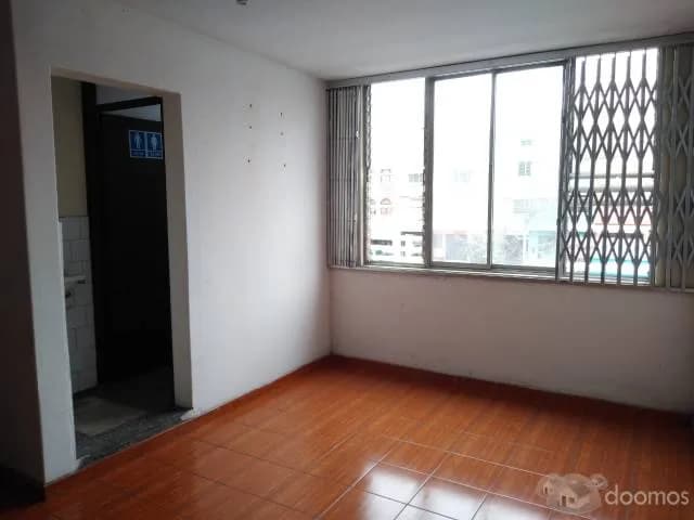 Alquiler de Local Comercial 2do Piso en Av Habich — foto 1